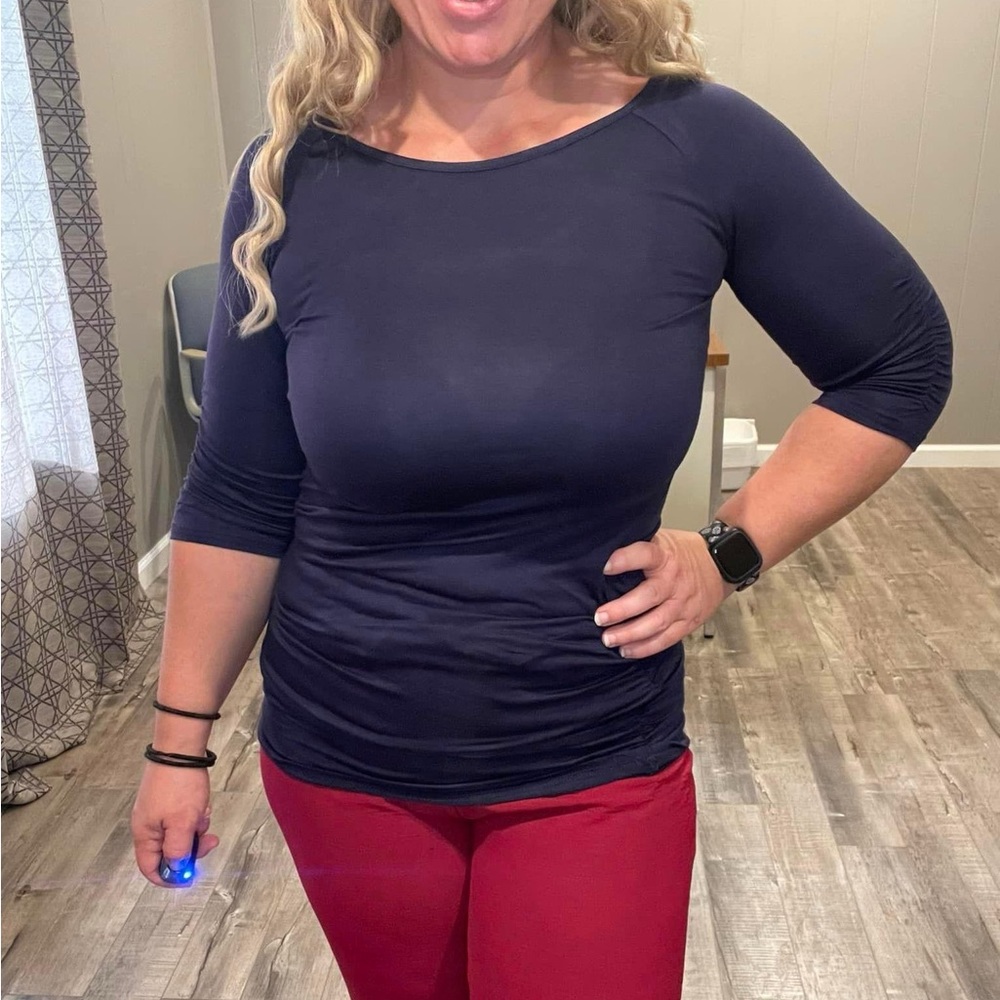 Zenana navy ruched 3/4 sleeve top